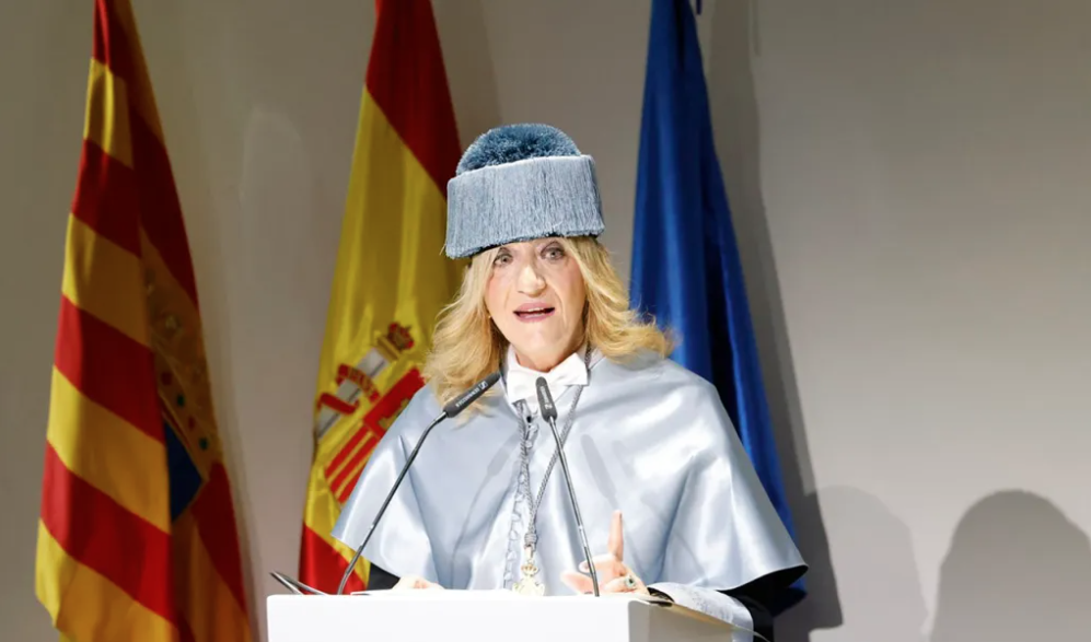 encarna-samitier-miembro-del-patronato-de-fundaz-investida-doctora-honoris-causa-por-la-universidad-san-jorge